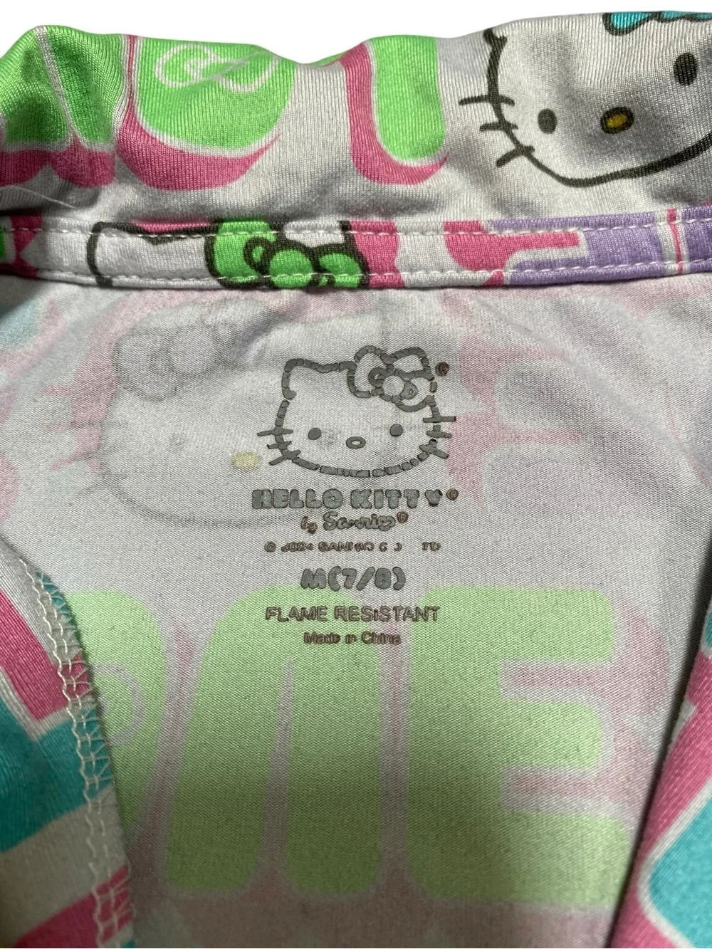 Kids' Hello Kitty Short Pajama Set in Pastel Rainbow Love Print
